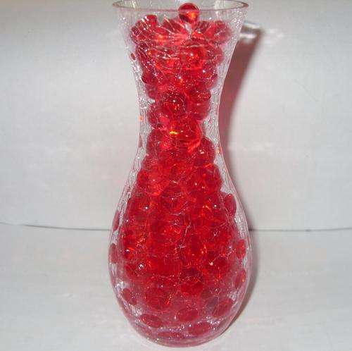 Gell balls, crystals, beads, waterbabies decor - put in vases = CLEAR COLOUR