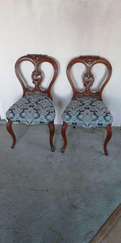 a pair of fine walnut occasional chairrs