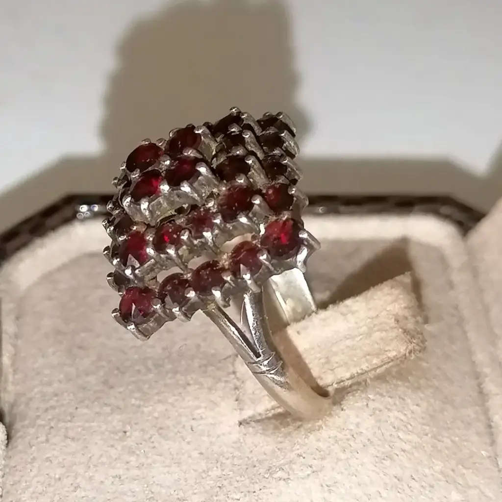 A sterling bohemian garnet cluster ring