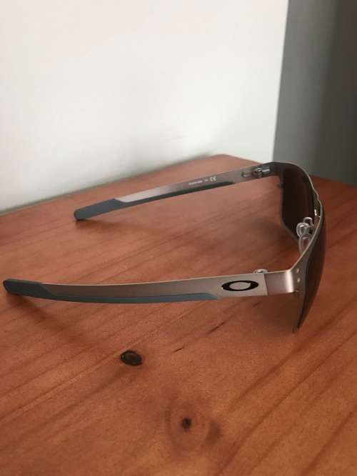 Oakley Holbrook Metal