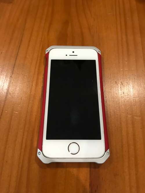 Iphone SE 2016 64GB ( No Touch Id )