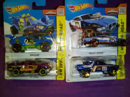 Hotwheels , 4 Assorted Cars 2015 . Off Road