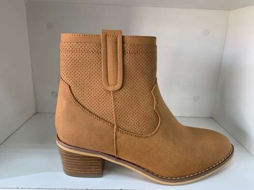 WOOLWORTHS TAN BOOT