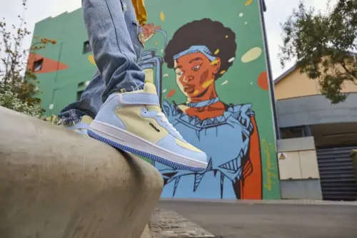 URBANART COLOR CHANGING SNEAKERS