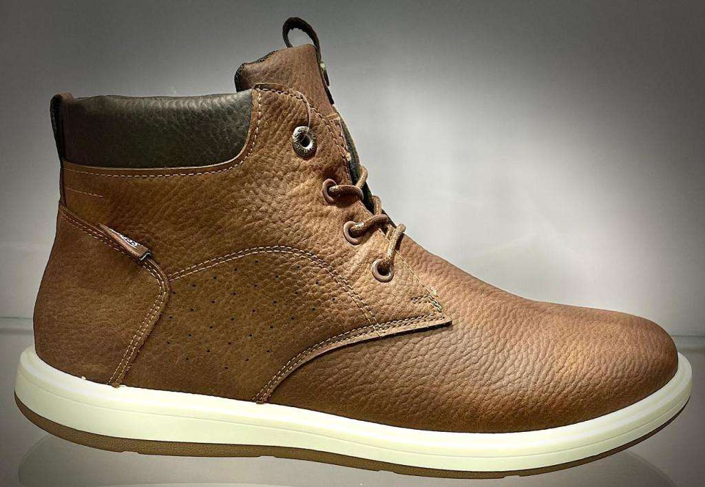 BASS Boot Tan or Brown