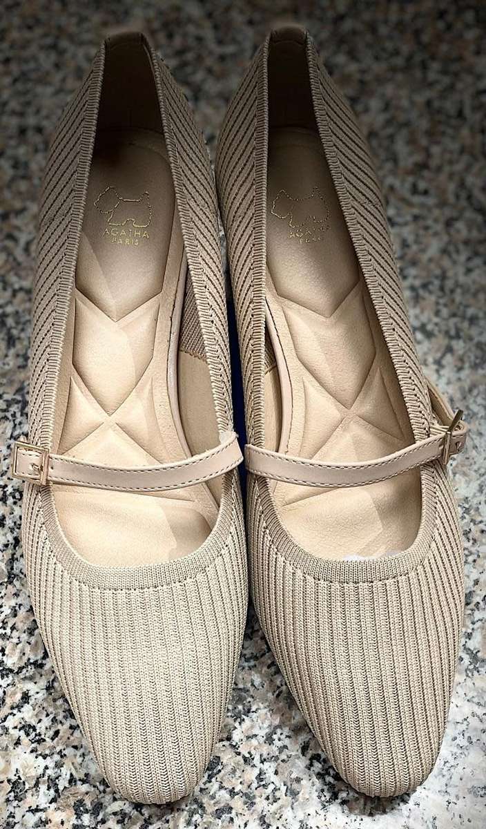 Agatha Paris Heel Size 4