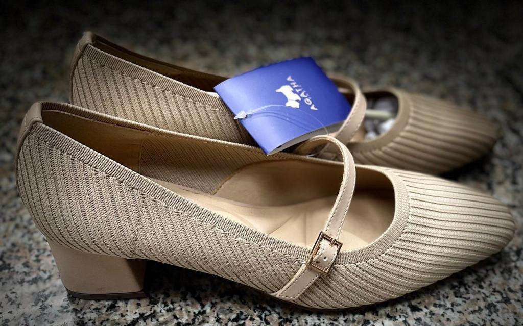 Agatha Paris Heel Size 4