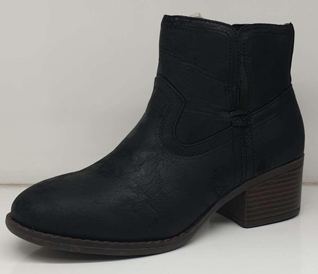 Real Woman Boot Black