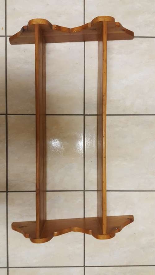 STUNNING!! Wall Shelf