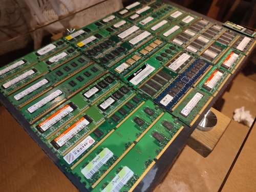 Huge Lot of PC Parts :: CPUs Graphics GPUs and DDR3 DDR2 & DDR Ram :: PLEASE READ
