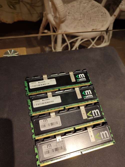 Huge Lot of PC Parts :: CPUs Graphics GPUs and DDR3 DDR2 & DDR Ram :: PLEASE READ