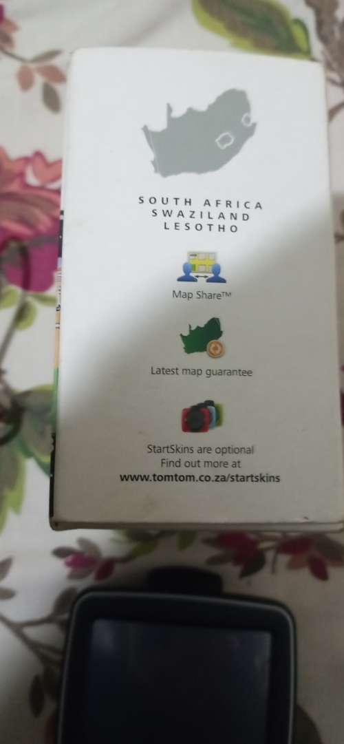 Late entry!!! Tom Tom GPS bundle - one still in box! (read description)