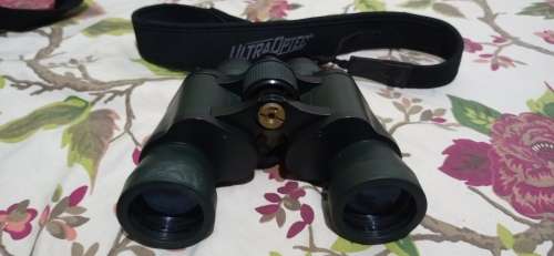 UltraOptec 8x 40 binoculars