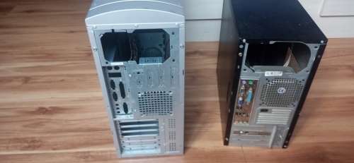 Late entry!!! 2x pc tower boxes (read description)