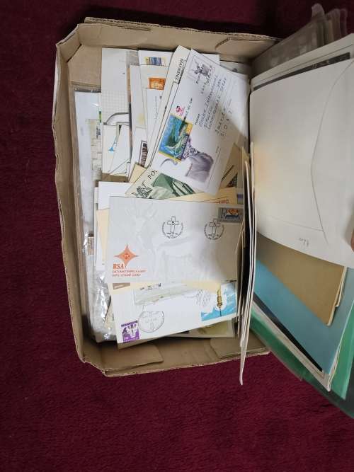 BOX of SA Proteas, some booklets and FDCs UMM unchecked by me.