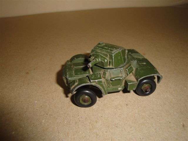 Armoured car no 670 for spares/refurbishment made by Meccano in England