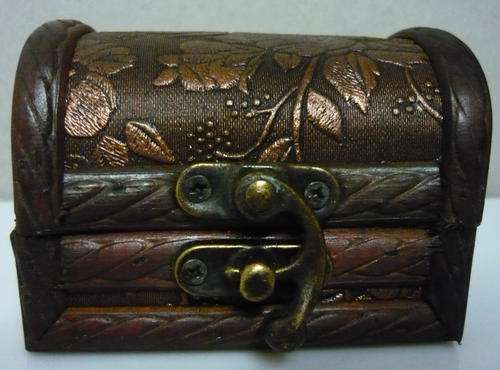 Beautiful Small Hand Crafted Wooden Trinket Box