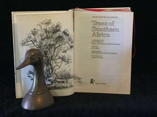 Trees of Southern Africa by Keith Coates Palgrave