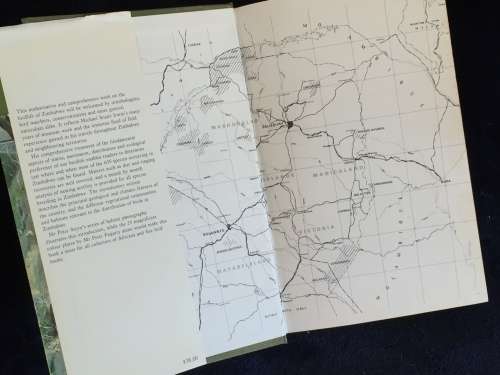 The Birds of Zimbabwe by Michael P Stuart Irwin Hard Cover 1981 | Rhodesiana