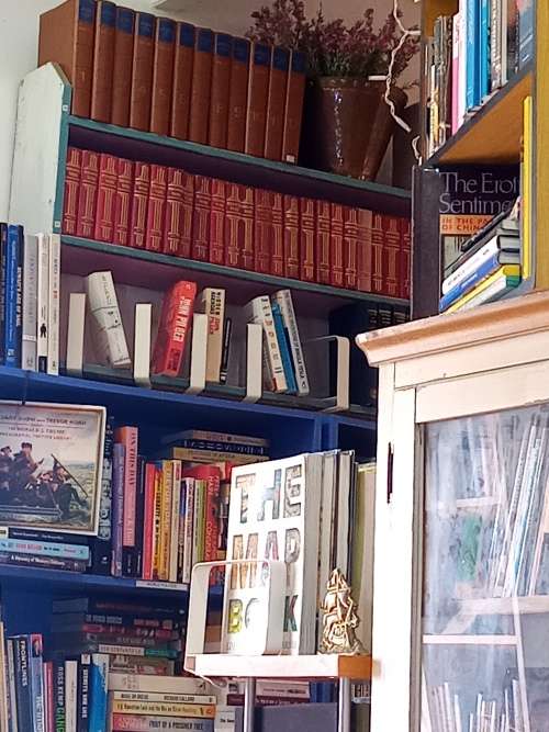 Die Afrikaanse Woordeboek - Volume 1 to 7