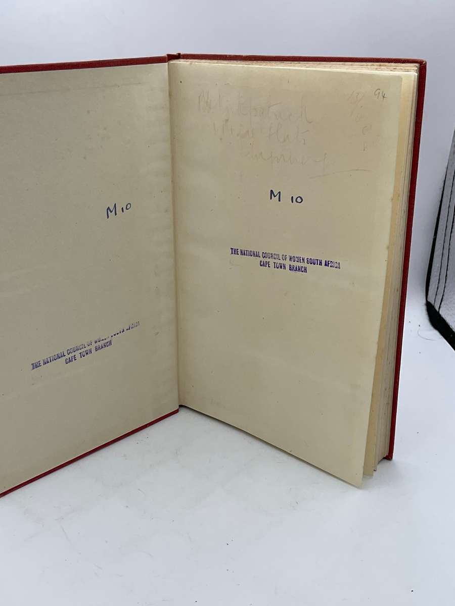 Ouma Smuts - The First Lady of South Africa -  Tom MacDonald