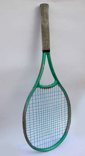 Tennis Racquet Rossignol
