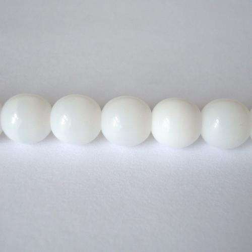 Czech Glass Round 6mm 60pc - (+/- R0.17 each) - Opaque White