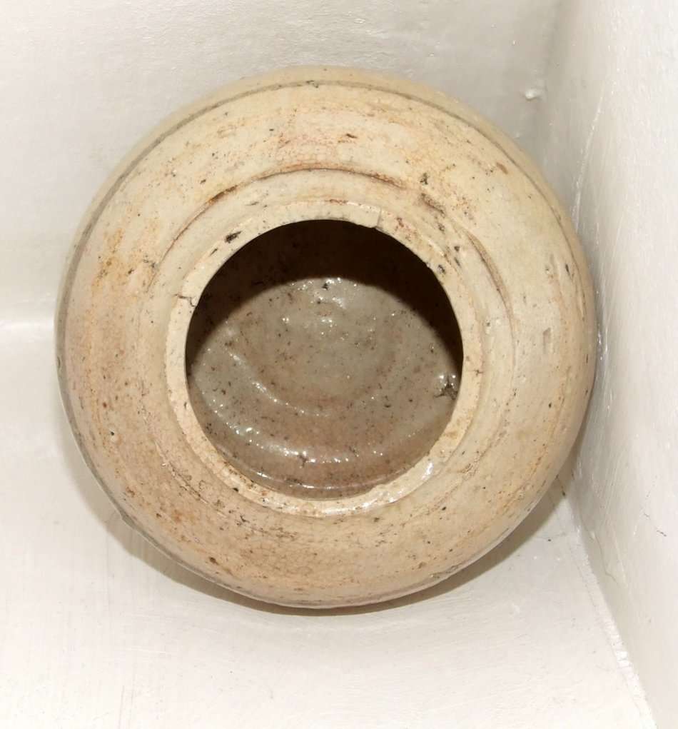 Antique Chinese ceramic Ginger Jar (#2)  good condition, approx. 85mm tall