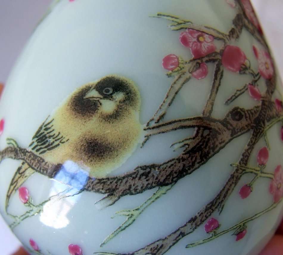 Beautiful Chinese vase with backstamp, pale blue with nature scene, as new.