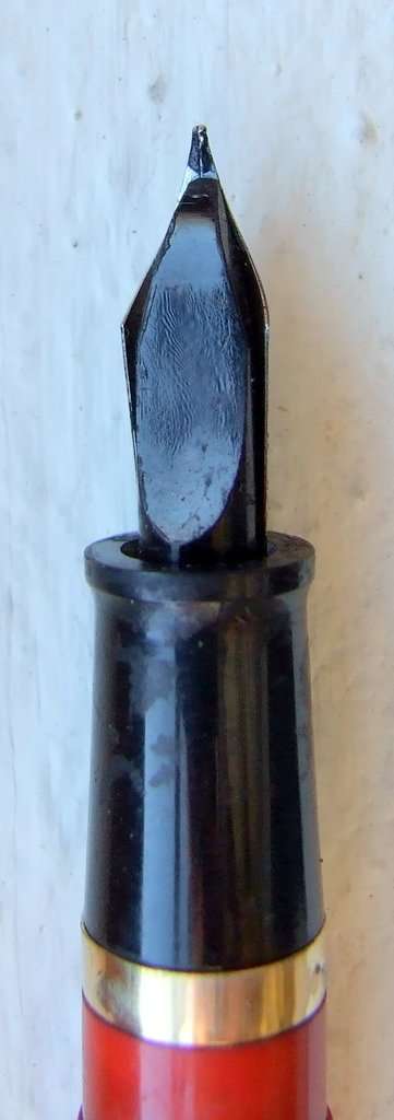 Vintage USA Wearever Fountain Pen, red with gold cap, engraved.