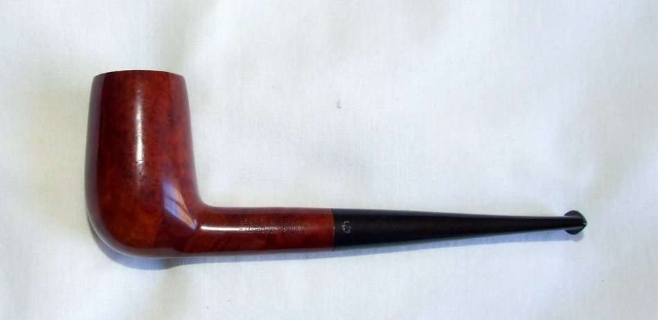 Beautiful GEORG JENSEN "De Luxe 712" briar pipe, little smoked, excellent condition.