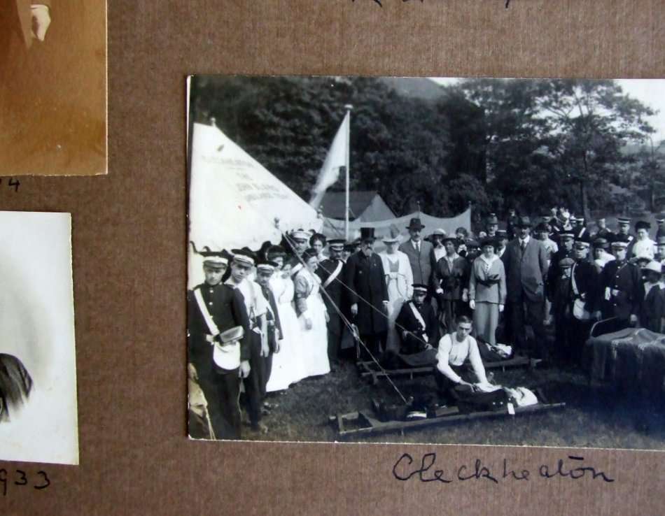 Very neat Between The Wars PHOTO ALBUM, 116 photos, very good condition.