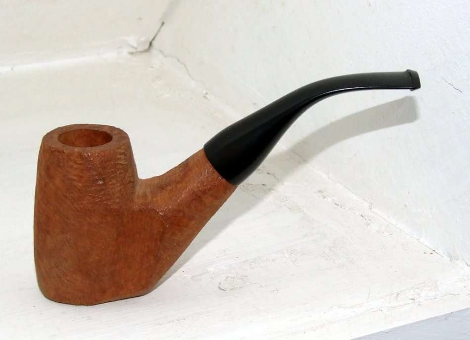 RARE OPPORTUNITY! An unfinished custom "Oom Paul" briar pipe blank - a challenge for pipe restorers!
