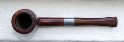 Superb Richard selected briar billiard estate pipe in good condition.