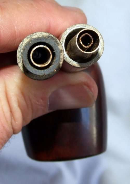 Superb Richard selected briar billiard estate pipe in good condition.