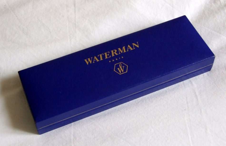 Nice Waterman Laureat Fountain Pen, boxed,