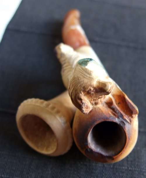 Small Antique Carved Hunting Dog Meerschaum Lady's Pipe With Original Case