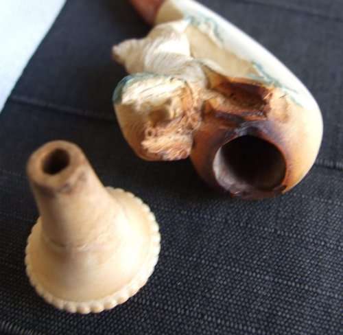 Small Antique Carved Hunting Dog Meerschaum Lady's Pipe With Original Case