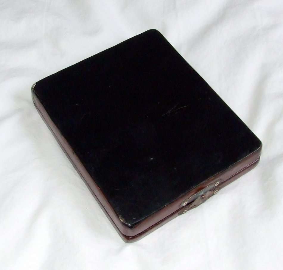 A delightful  boxed Mahjong set with 144 tiles and dice