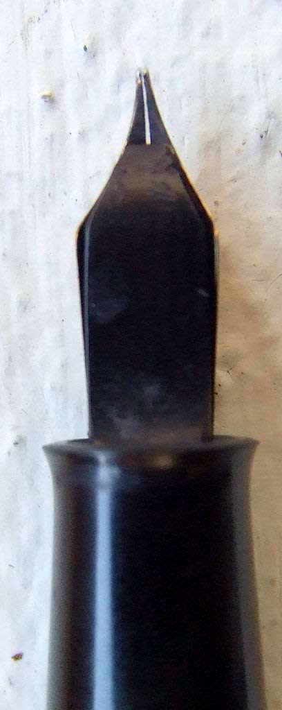 VINTAGE WATERMAN'S CHAMPION 501 FOUNTAIN PEN - requires new sac