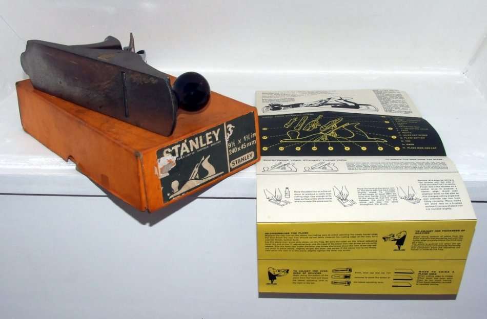 Stanley Bailey No3 Plane, barely used, in original box with instructions