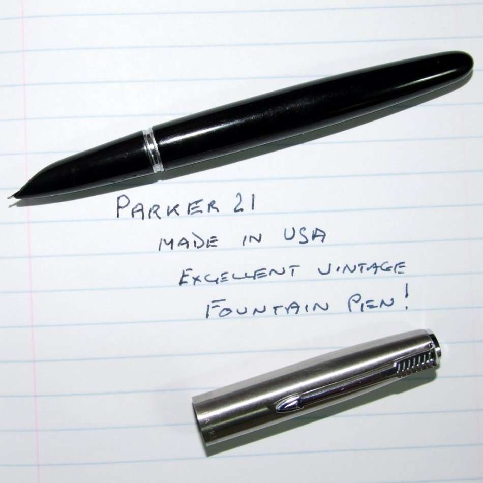 Excellent vintage PARKER 21 Fountain Pen, working,