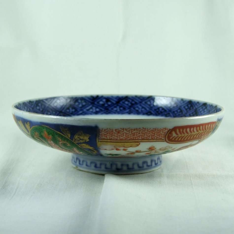 Beautiful matching SATSUMA Bowl and Saucer