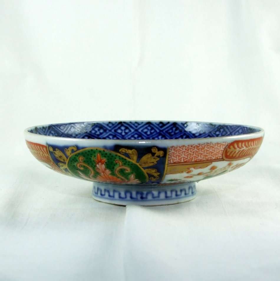 Beautiful matching SATSUMA Bowl and Saucer