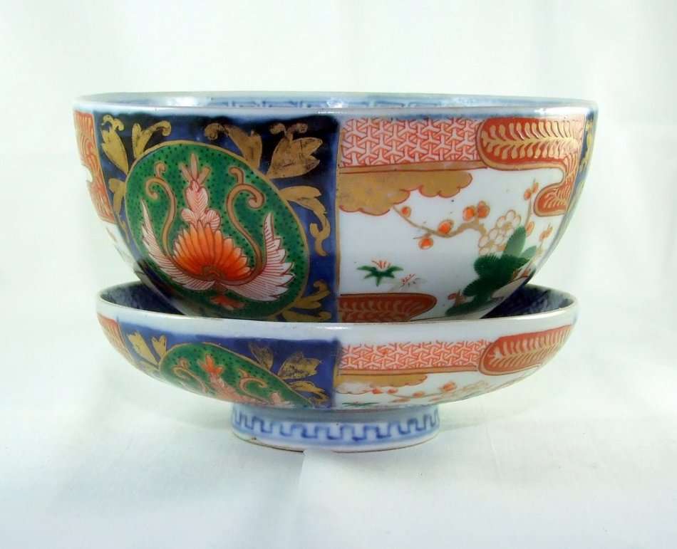 Beautiful matching SATSUMA Bowl and Saucer