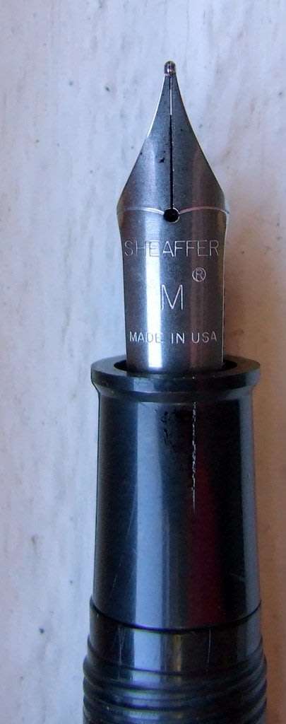 Vintage Sheaffer No Nonsense short section Fountain Pen, Black, Medium nib, working.