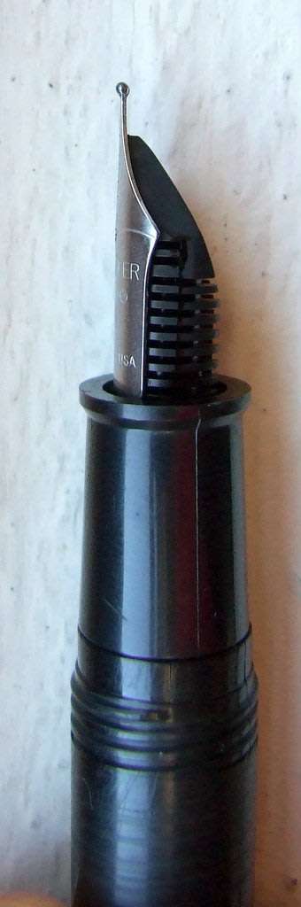 Vintage Sheaffer No Nonsense short section Fountain Pen, Black, Medium nib, working.