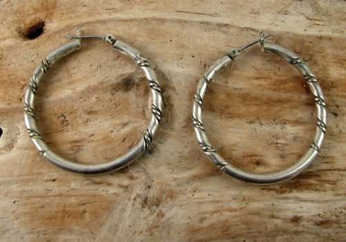 Classic vintage silver loop earrings.
