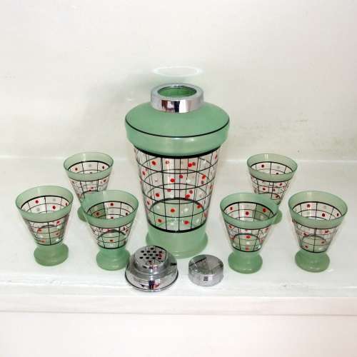 MID CENTURY GLASS & CHROME COCKTAIL SHAKER / DECANTER WITH 6 GLASSES