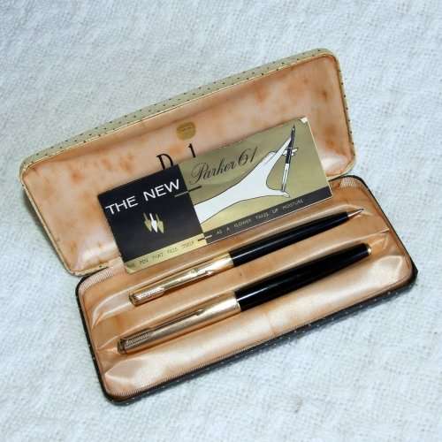 BOXED VINTAGE GF PARKER 61 FOUNTAIN PEN AND PENCIL